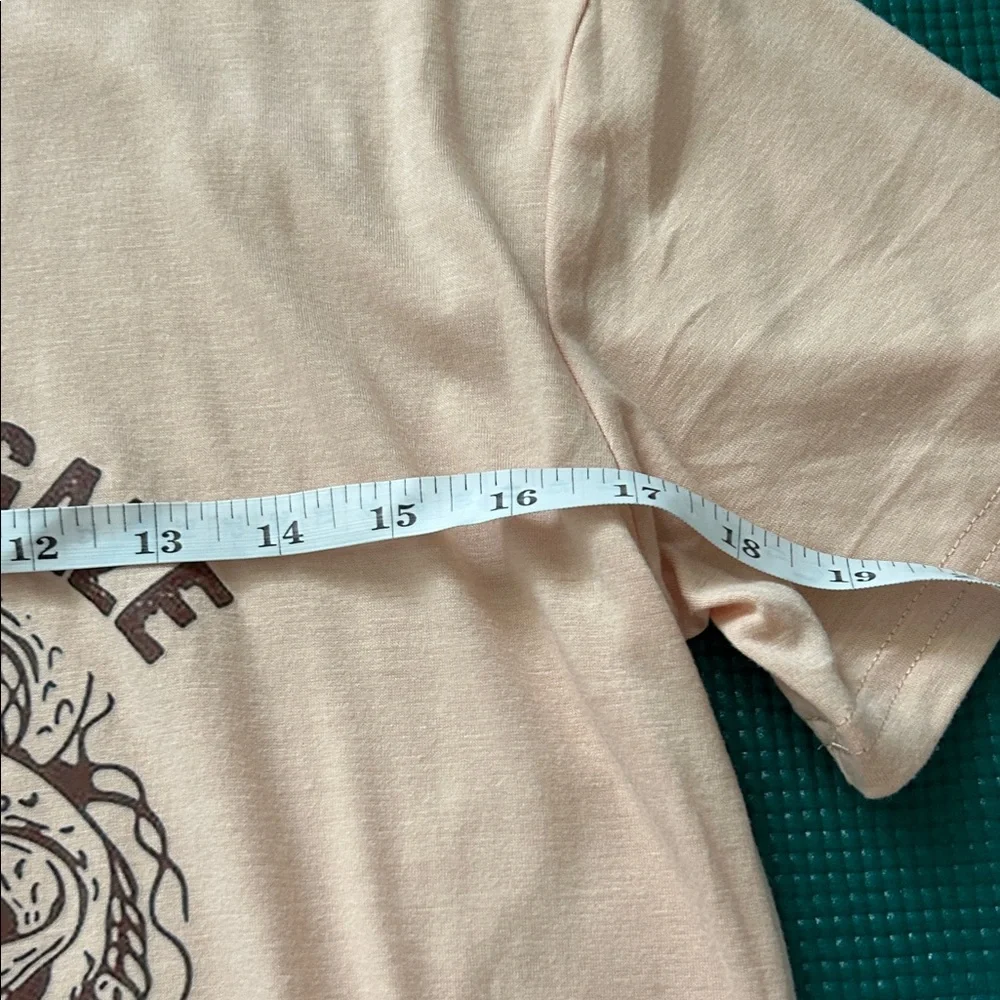 Medusa/feminist graphic tee